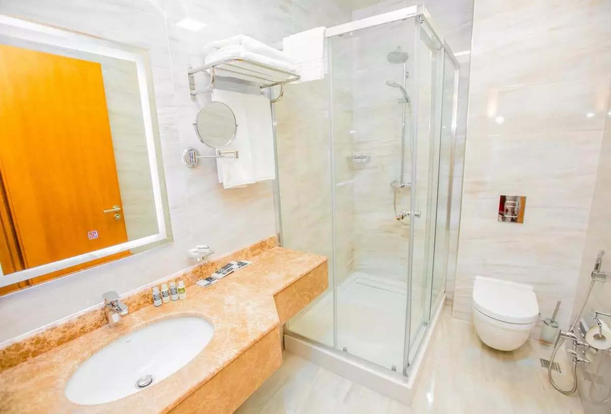 Desire Hotel BATH (Copy).jpg